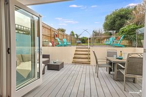 Photo 25- click for photo gallery